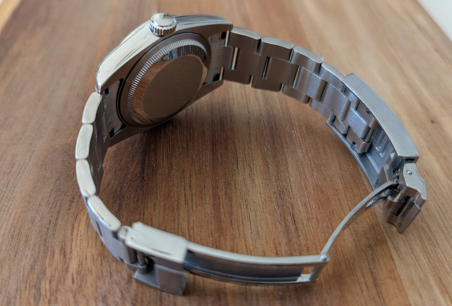 Green explorer - Custom watch mod